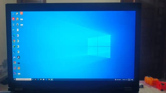 Lenovo ThinkPad P71 i7-7820HQ 32GB RAM Quadro P3000 SSD+HDD Urgent