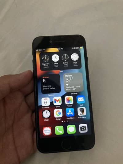 Apple iPhone 7