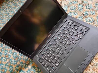 Dell Latitude Laptop | Excellent Condition | Original Charger