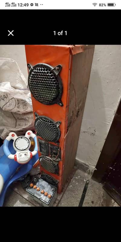 urgent sale full New condition and full sound bass03079652852 call