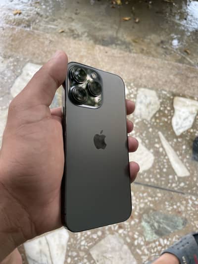 Apple iPhone 13 Pro sim working