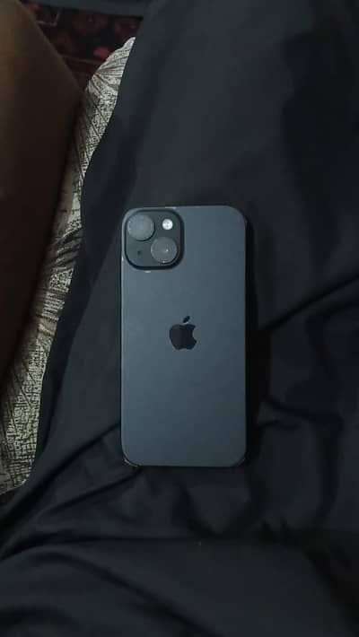 Apple iPhone 15