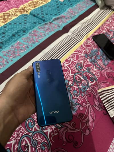 Vivo Y12