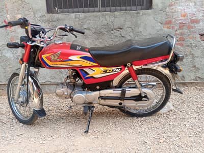 Honda CD 70red colour 2025model03206077489
