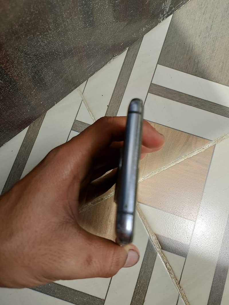 One Plus 7T 4