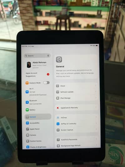 i pad mini 5 64gb All ok With box And Charger