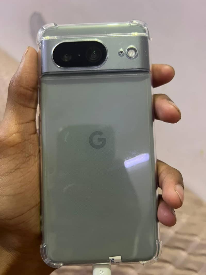 Google Pixel 8 0