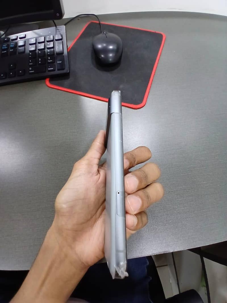 Google Pixel 8 3