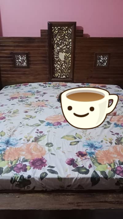 Wooden Bed Set with  Mattress -Showcase . Excellent Condition
