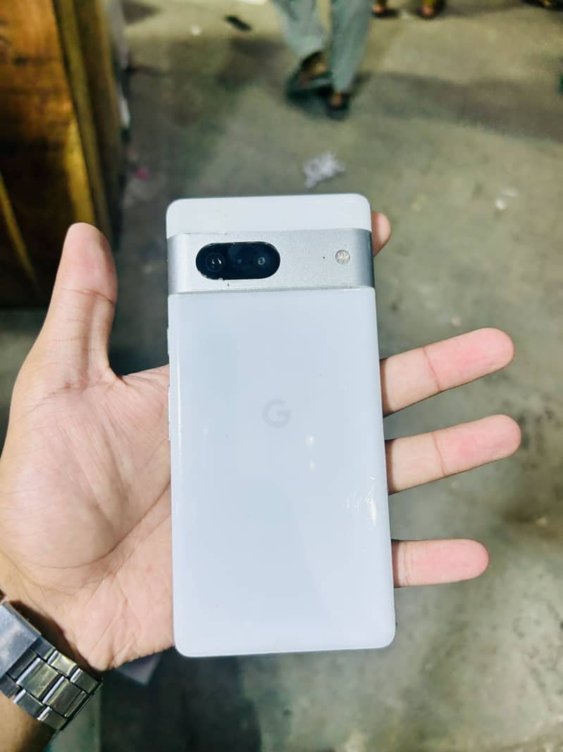 Google Pixel 7 3