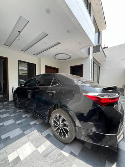 Toyota Altis Grande 2024