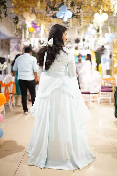 Full flared tail maxi