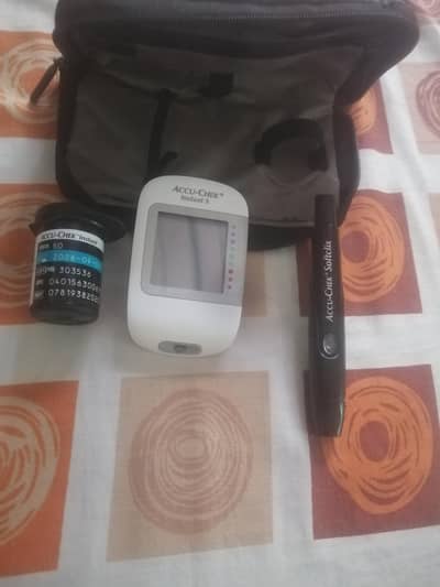 accu chek instant