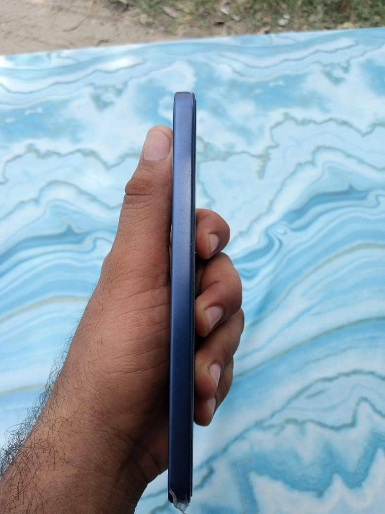 OPPO A6 1