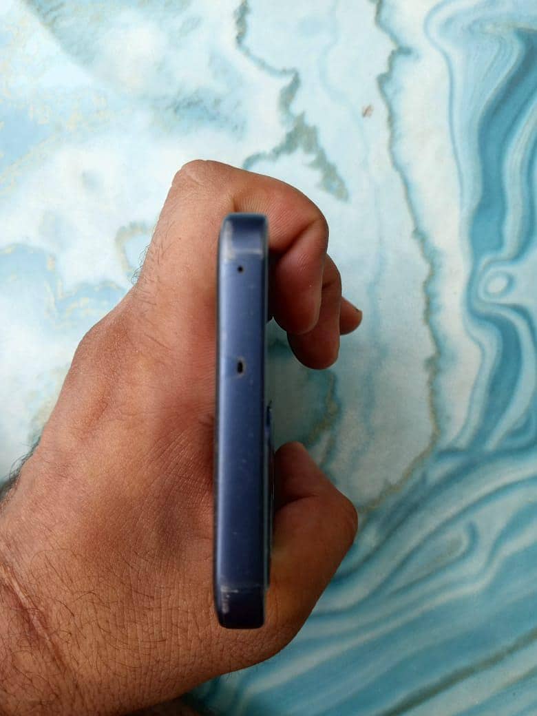 OPPO A6 2