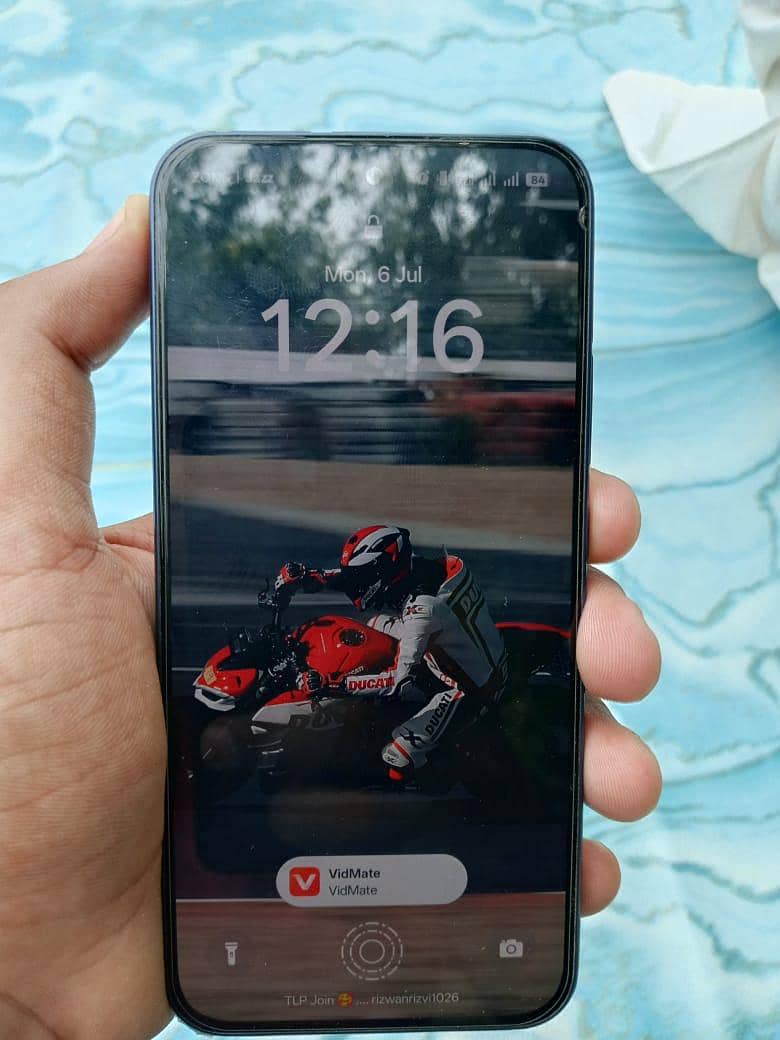 OPPO A6 4