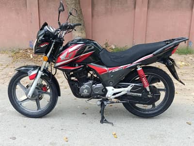 Honda cb150 2017/18 model condition bht behtr tyer perfect condition