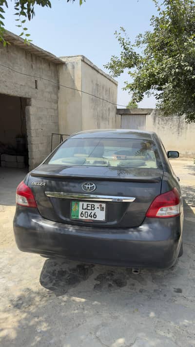 Toyota Belta 2006