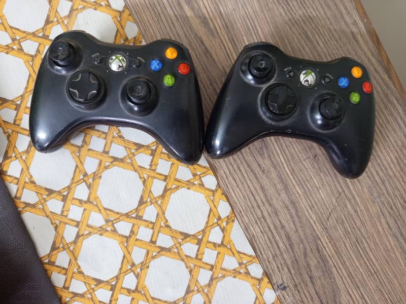 ORIGINAL XBOX 360 CONTROLLER 1