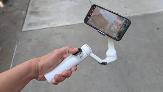 Insta 360 Flow 2 Pro AI Gimbal - Brand New | DHA Islamabad