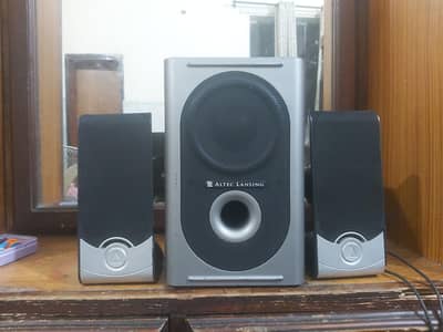 Altec lansing 4.1 subwoofer speaker
