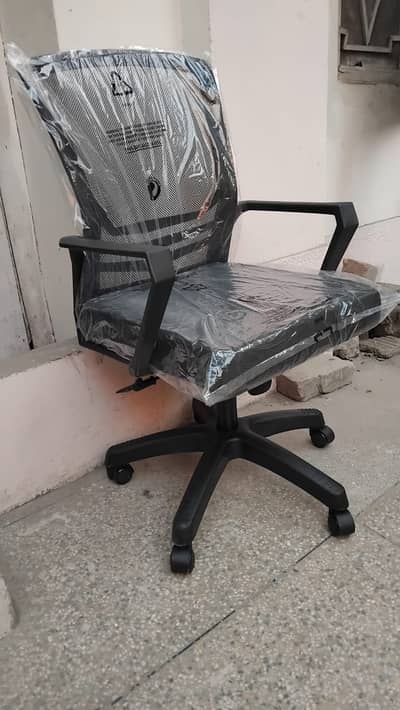 office chairs / computer chairs / staff chairs / Executive chairs