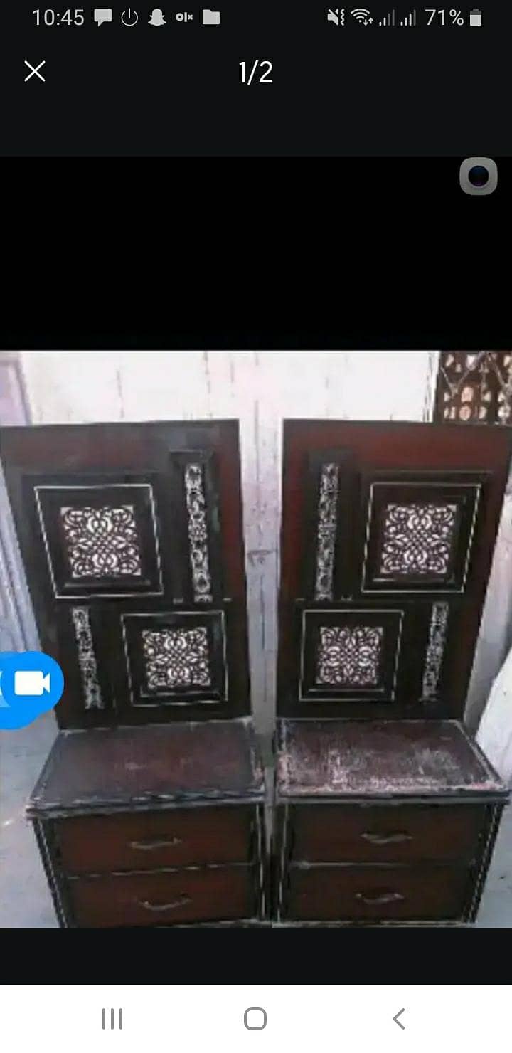 Side table Bad 0