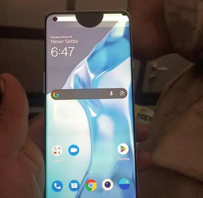 One Plus 9 Pro one dot only no lines