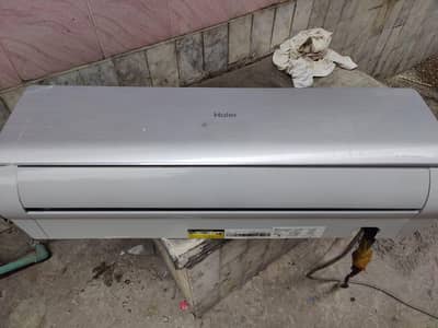 Haier 1 ton DC inverter