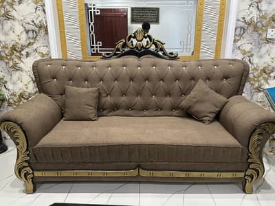 7 seater sofa set with center table