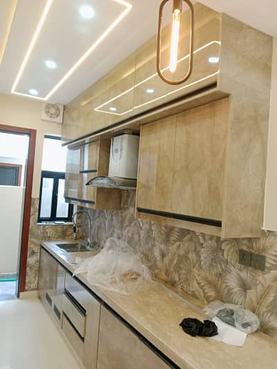 3 MARLA BRAND NEW LUXURIOUS HOUSE FOR SALE