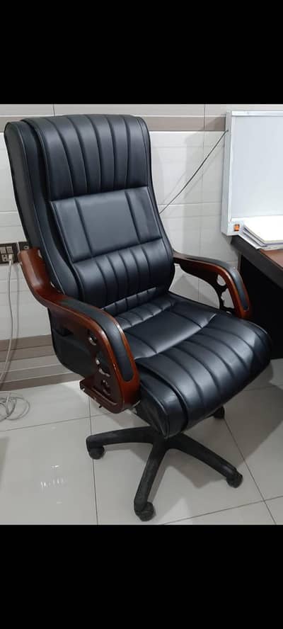 office chairs / computer chairs / staff chairs / Executive chairs