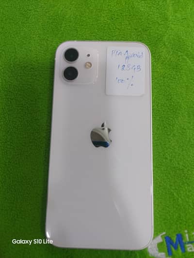Apple iPhone 12