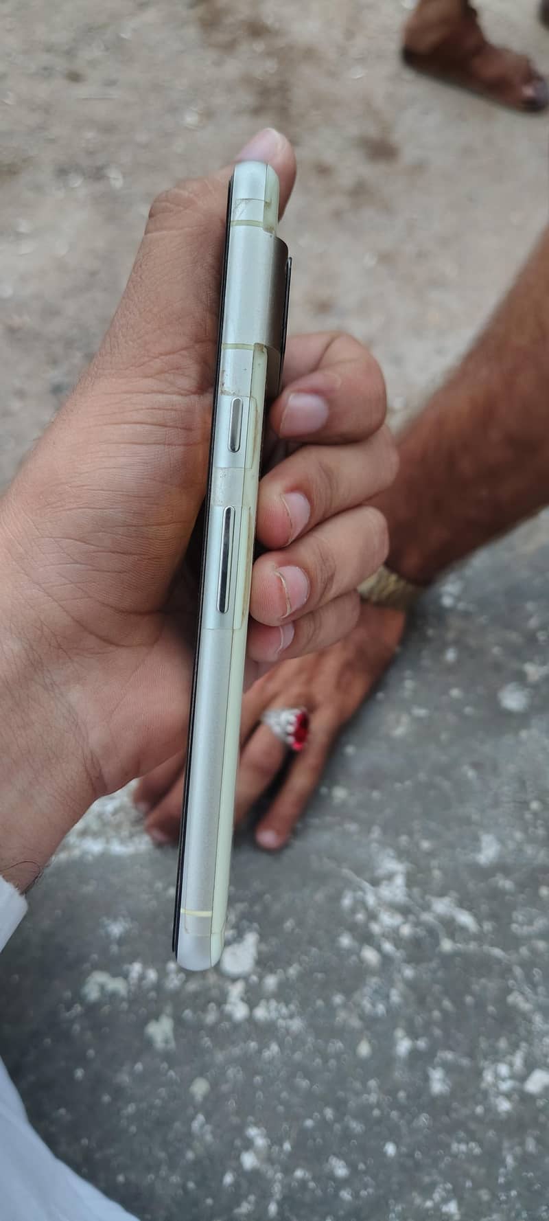 Google pixel 7 3