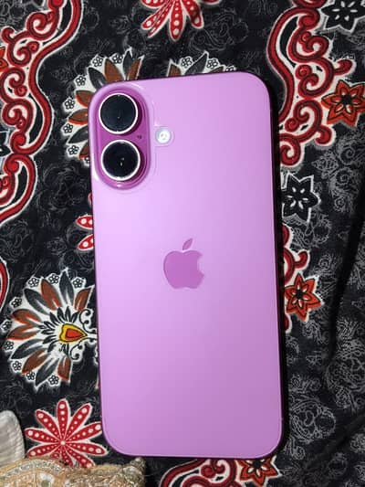 Apple iPhone 16