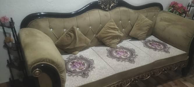 five seater sofa set chanoti with three set chanoti table