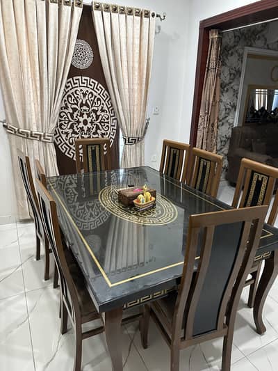 8 seater dining table