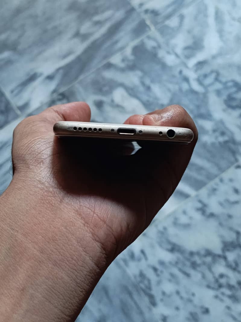 Apple iPhone 6 2