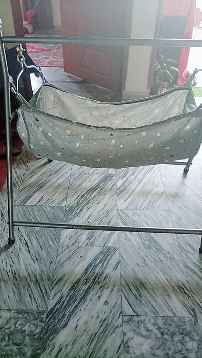 kisd baby  hanging swing good condition