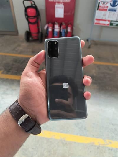 Exchange possible Samsung S20 Plus 12/128 read full add
