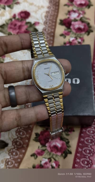 Rado Vintage 114.4003. 4 diamonds.