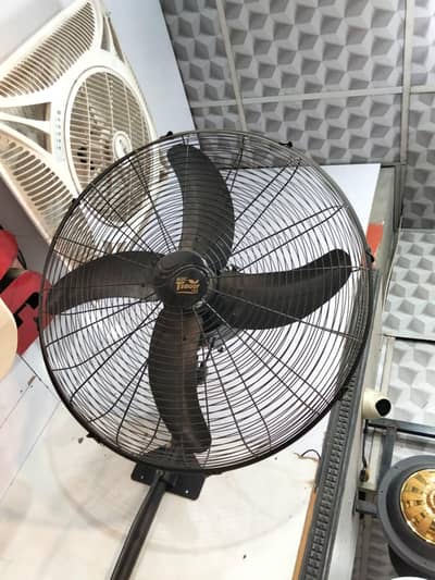 Taimoor ac dc 24 inch bracet fan