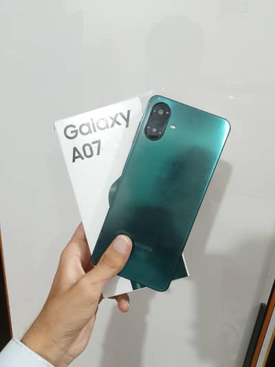 Samsung Mobile A07 5G mobile full ok da 10 9 condition da with box