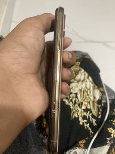 Apple iPhone XS