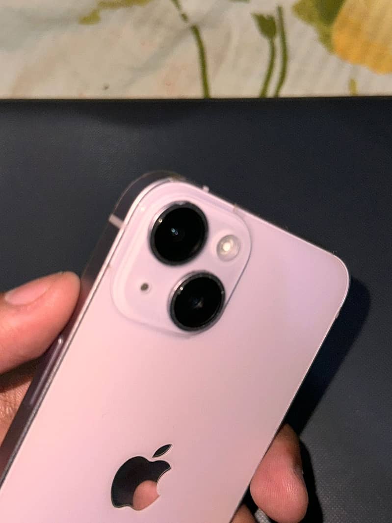 Apple iPhone 14 2