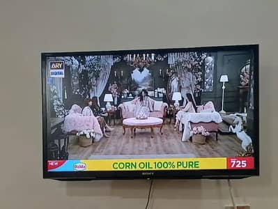 Sony original 32 inch LED tv in excellent condition