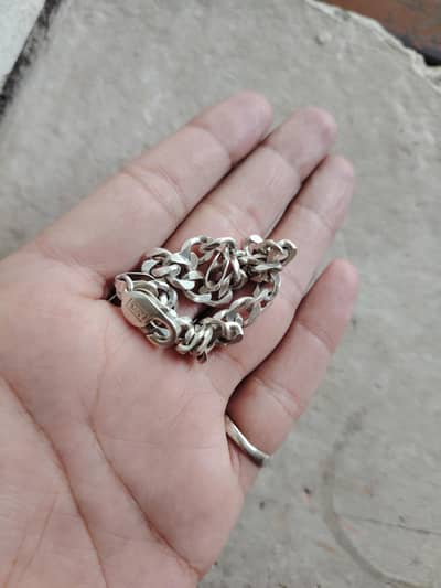 selling my Bracelet