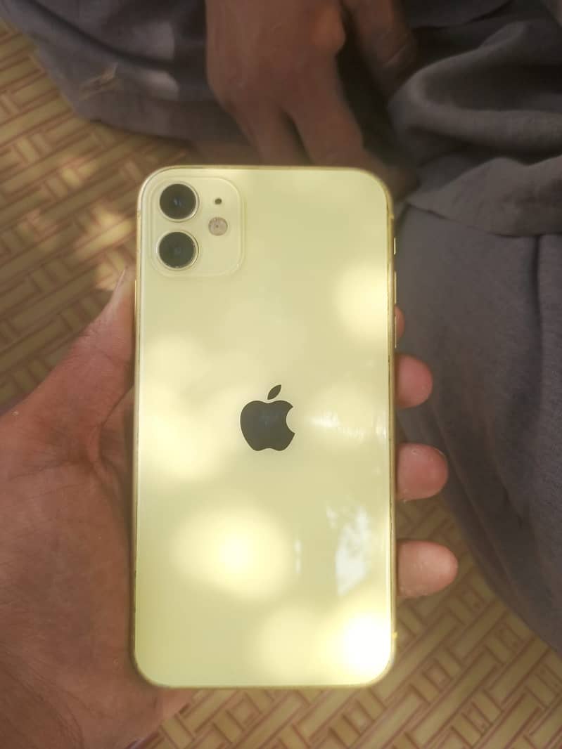 Apple iPhone 11 2