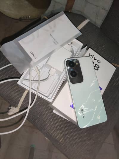 Vivo Y18
