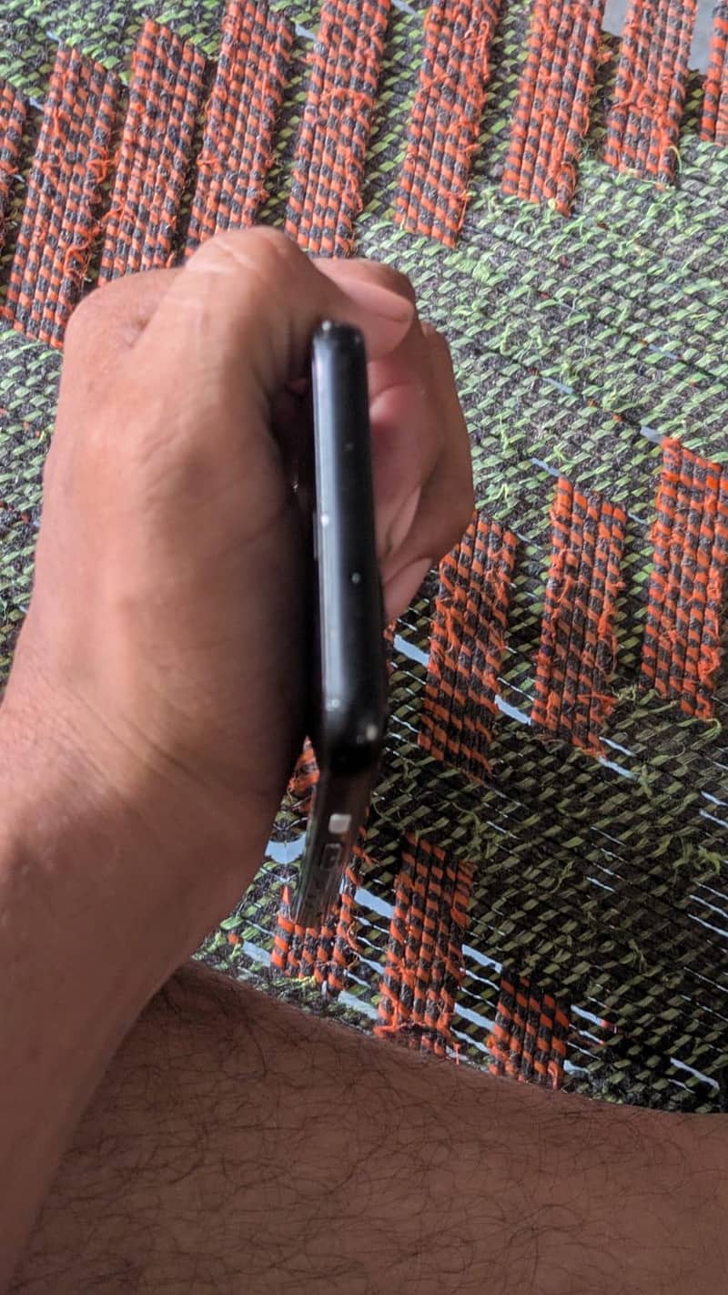 Google Pixel 4 3